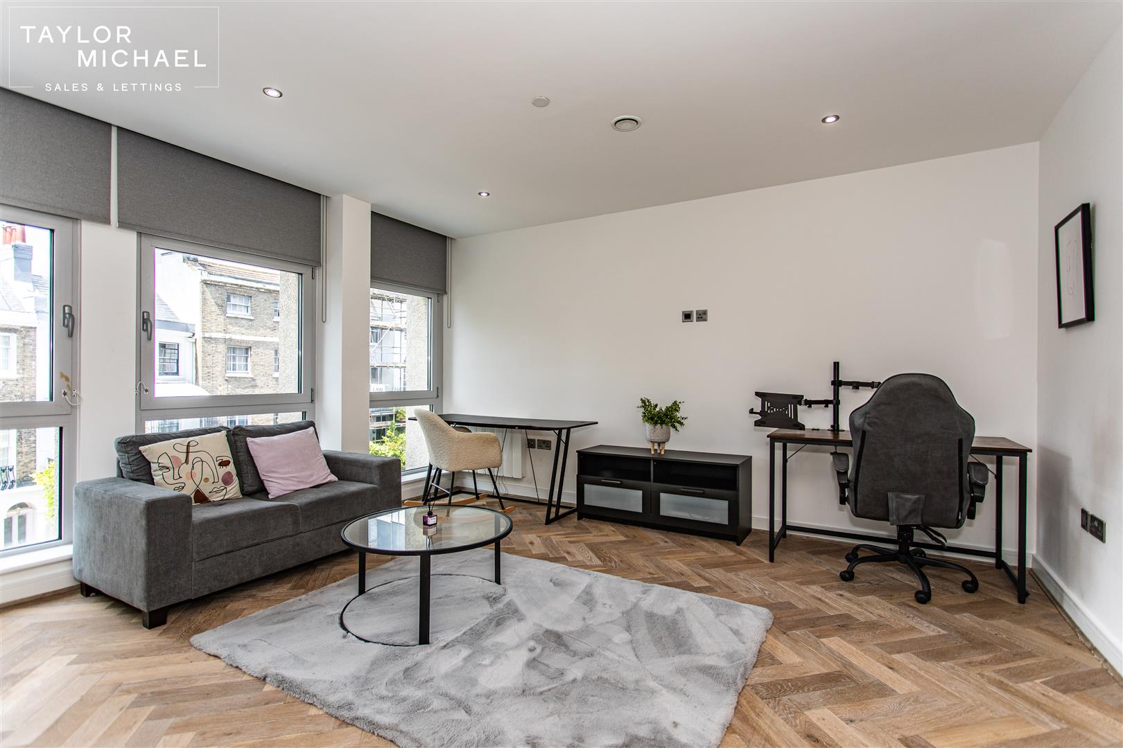 Kitchen / Dining & Living Room